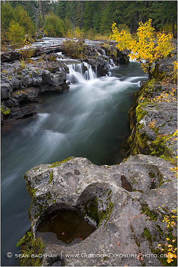 Royalty Free Stock Photo: Rogue River Gorge 3