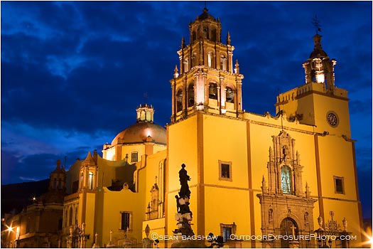 Rights Managed Stock Photo: Basilica Nuestra Senora