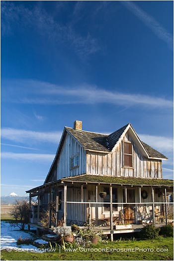 Royalty Free Stock Photo: Old House 1