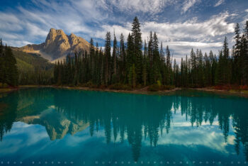Mount Burgess stock image, emerald lake stock image, Yoho National Park, British columbia, Canada Mount Burgess stock image, emerald lake stock image, Yoho National Park, British columbia, Canada