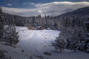 Winter Cabin in the Kettle Mountains Stock Image, Washington Winter Cabin in the Kettle Mountains Stock Image, Washington